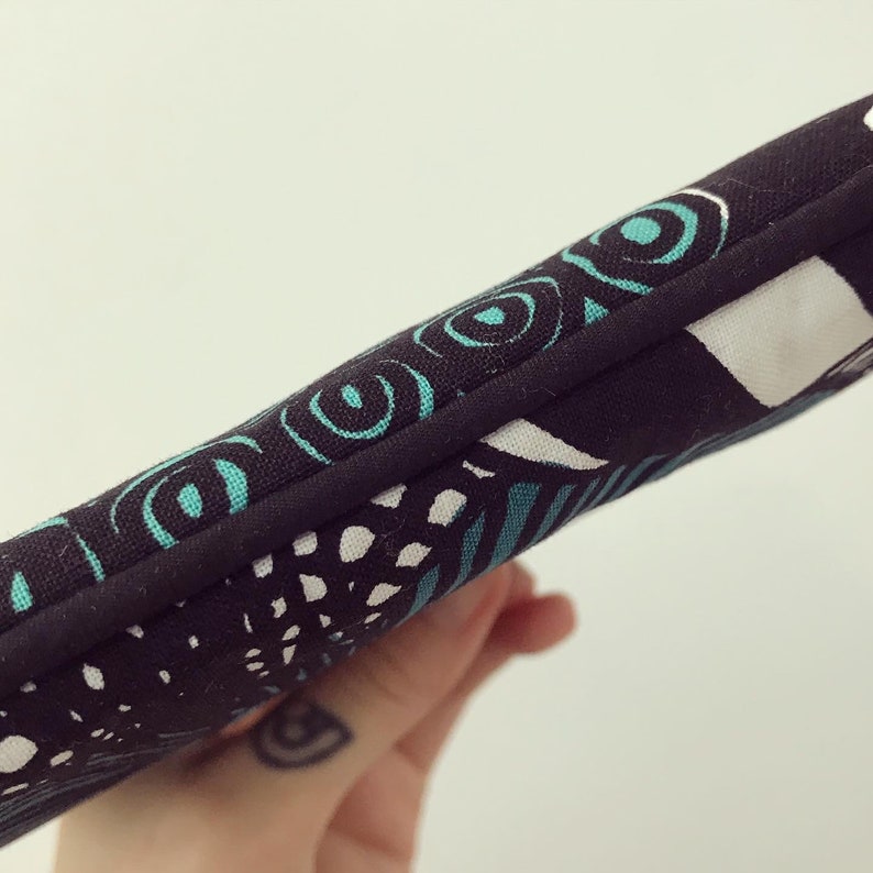 Zipper pouch image 4