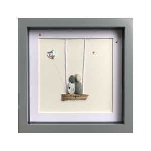 Perle Jahrestag Pebble Art Paar, 30-jähriges Jubiläum Kiesel Kunst, 60-jähriges Jubiläum, Paar auf Schaukel, Pebble Art Geschenk, Pebble Art Jubiläum