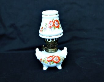 Vintage Ceramic Oil Lamp: French Style Floral Kerosene Lamp