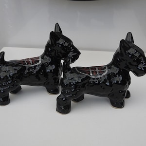 figurine di cani Scottie in porcellana scozzese vintage terrier figurine di cani antichi terrier ornamento per cani cane nero