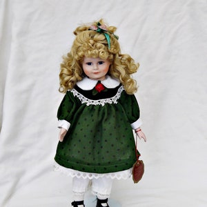 vintage large porcelain doll 40 cm Kim Puppe  Kunstagewerbe Germany with stand tags display doll vanity dressed green yute embroidered lace
