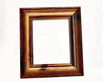 Carved Wooden Photo Frame: Ornate Vintage Wall Decor (9.2x8.1")