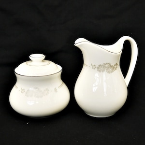 Royal Doulton  Quintet porcelain sugar bowl and creamer jug vintage rare set creamer and sugar bowl  bone china collectors white and silver