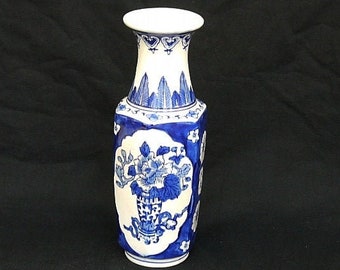 vintage large Japanese vase hand painted blue and white vase decorated Japanese flowers oriental vase ceramic Chinese vase oriental decorf