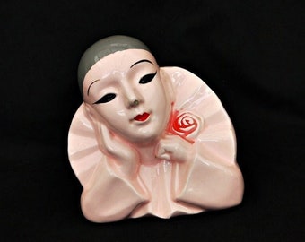 Vintage Porcelain Pierrot Bust: Hand-Painted Light Pink Clown Figurine