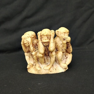 statue Three wise monkeys large resin vintage statue 3 monkeys Hear no evil see no evil speak no evil sculpture resin monkey ornament