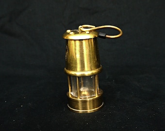 Miniatur-Bergmannslampe aus massivem Messing, Vintage-Bergmannslaterne aus massivem Messing mit Aufhängung aus Messing und Glas, schwere walisische Verzierung, Bergmannslampensammler