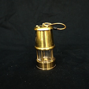 Solid Brass Victorian-Style Coal Miner's Lamp Replica - 9 Inch Tall, Decorative Oil Lamp For Home & Camping - View #4
