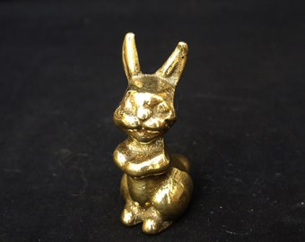 Figura de conejo vintage de latón macizo: estatua de conejo en miniatura