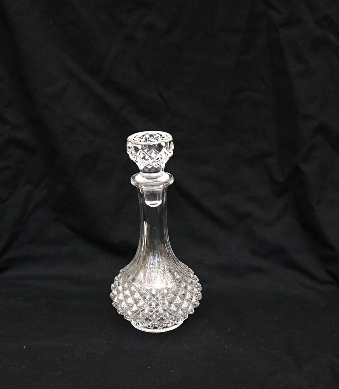 Vintage Crystal Glass Decanter Round Solid Glass Carafe Drink Server