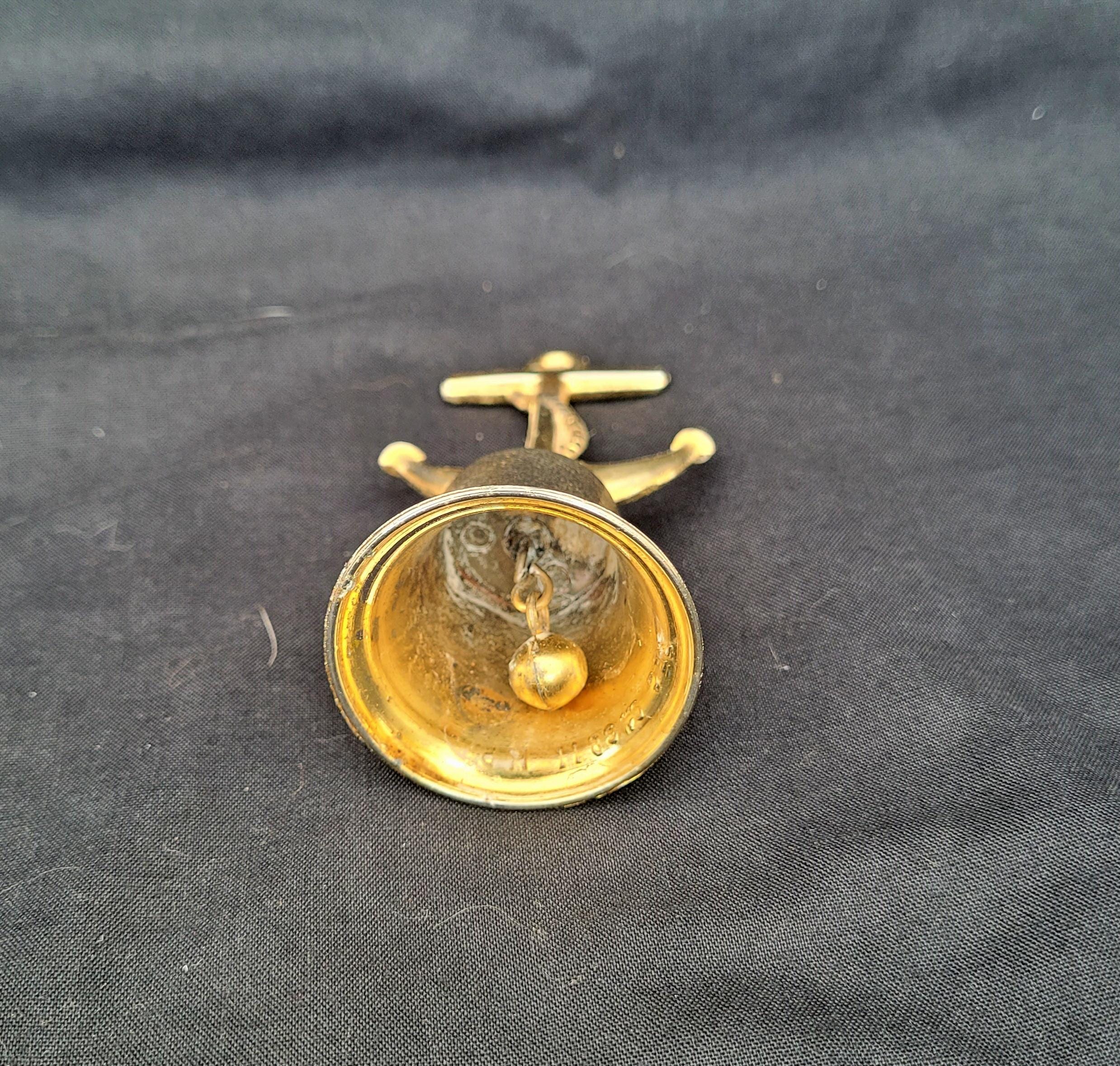 229.ハンドベル 金属製 木製ハンドル 戦前の尋常小学校当時のカウベル 極小品 ヴィンテージ真鍮アンカーベル：小さな金属製ハンドベル - Etsy 日本