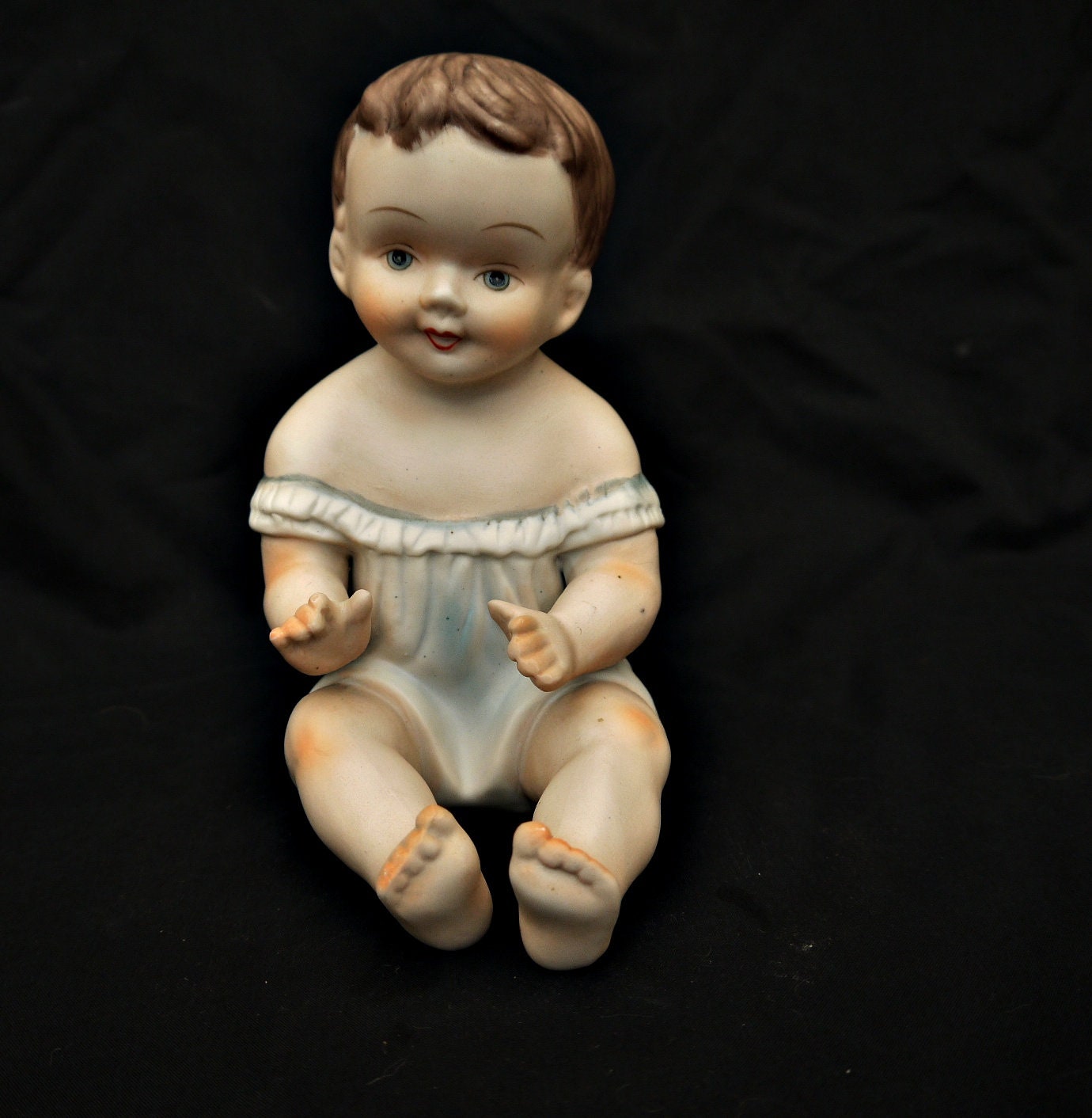 RARE JOUET ANCIEN POUPON NOIR TETE BISCUIT MECANISME A SOUFFLET - HT 18 CM