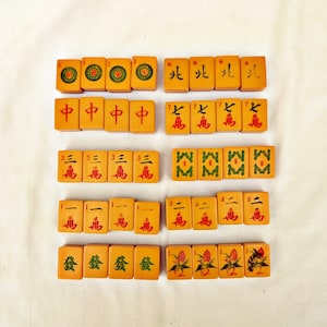 Pulsera colgante artesanal de azulejos de Mahjong de baquelita vintage, selección vendida individualmente, símbolos, letras, azulejos de Mahjong de bakalita, juego chino
