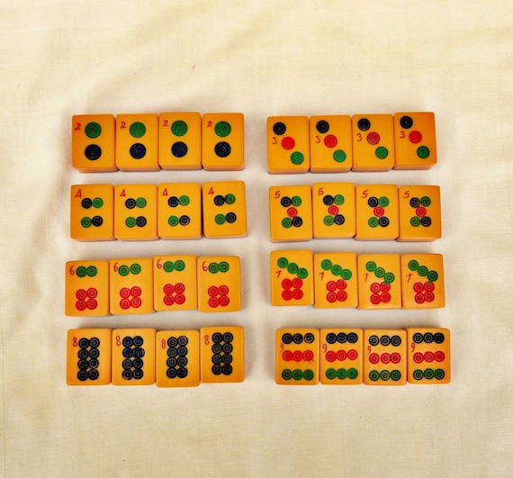 50's vintage/bakelite mah jong tiles