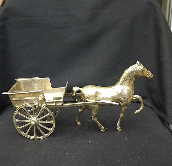 イギリス製真鍮馬車、真鍮製馬車、アンティーク真鍮製馬車、英国真鍮馬 ビンテージ真鍮製の馬車を引く馬、真鍮製の馬車、真鍮製の馬