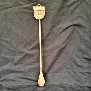 vintage shoehorn solid brass shoehorn long Wales coat of arms of with  pendant metal shoe horn Welsh dragon long handle shoe a