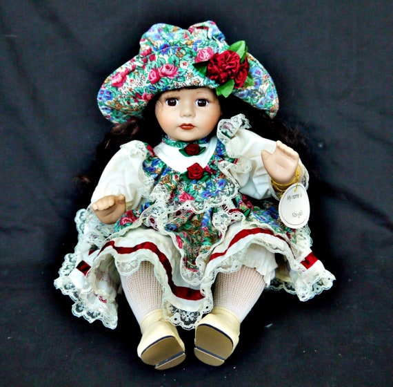 Vintage Porcelain Doll: Abigail by the Leonardo Collection - Etsy