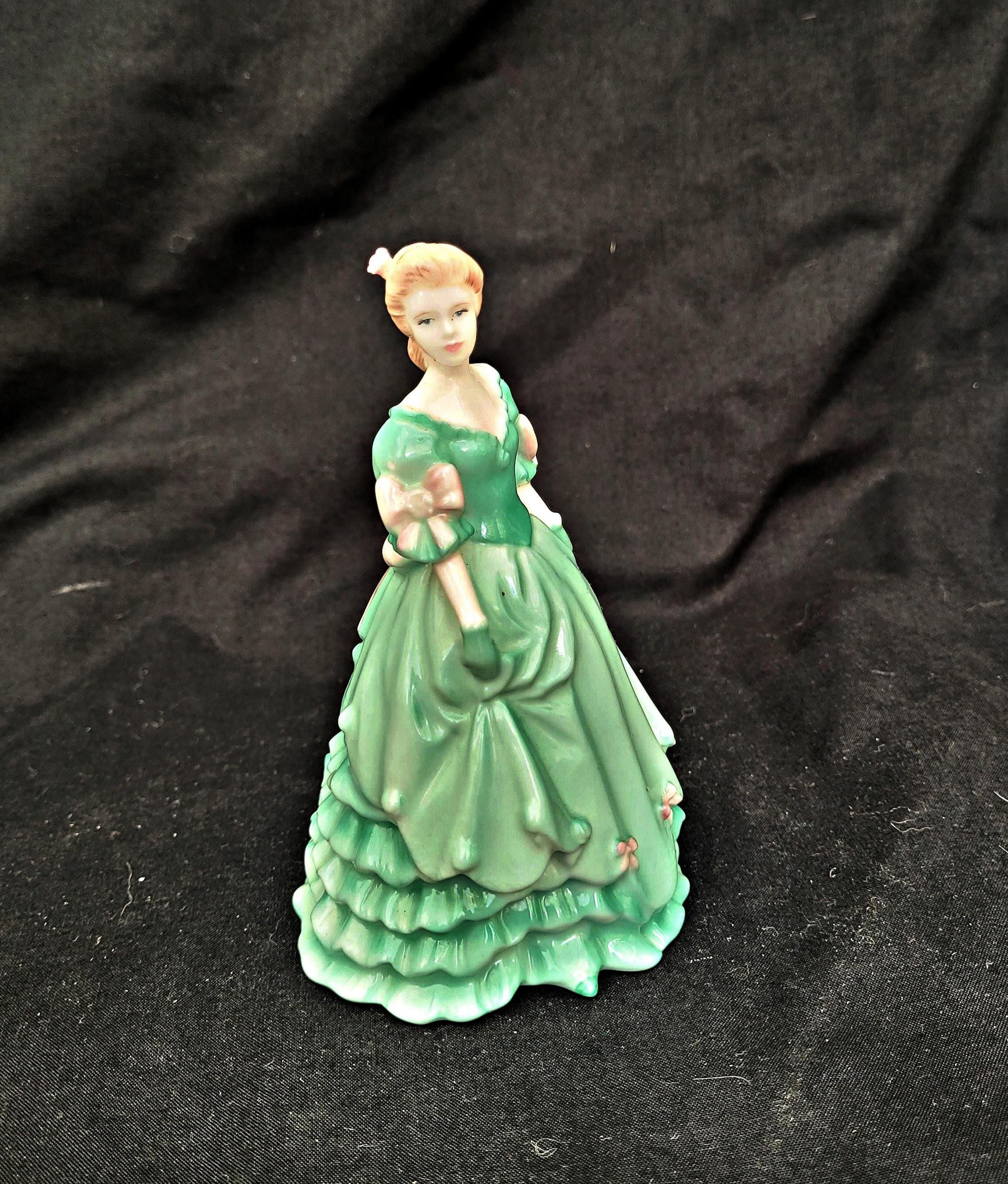 Coalport Figurine Rare Limited Edition Diamonds and Roses