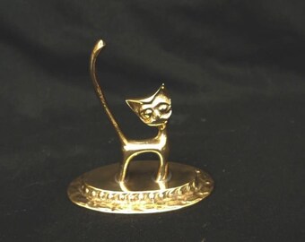 Vintage Brass Cat Ring Holder: Ornate Vanity Statue figurine animal