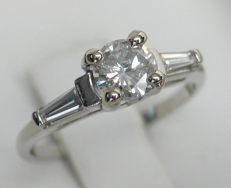 0.92ctw Beautiful Estate Diamond Engagement Ring image 3