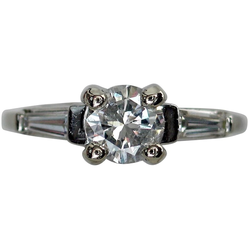 0.92ctw Beautiful Estate Diamond Engagement Ring image 2