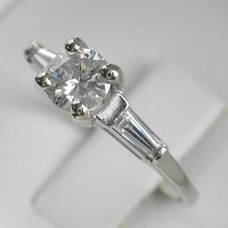 0.92ctw Beautiful Estate Diamond Engagement Ring image 6