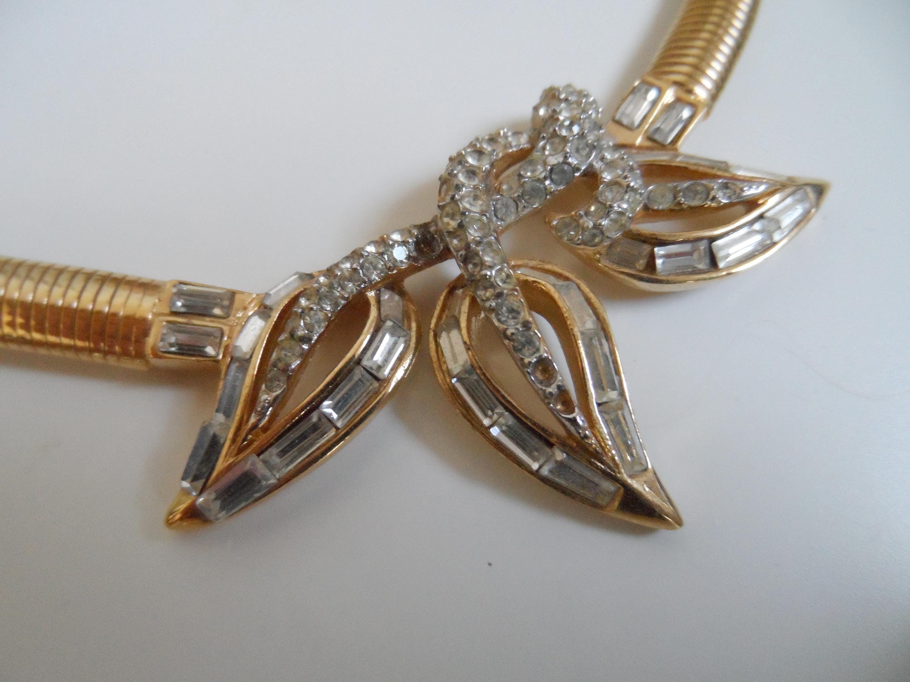 D'ORLAN . Art Nouveau Hint . Antique Style Necklace Golden Tone Gold Plated Pendant Rhinestones Crystals Diamante Signed Vintage