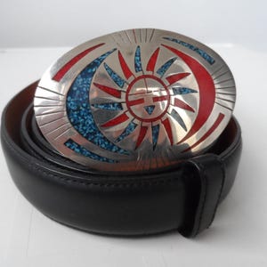 STERLING SILVER SUN. Alexander&#39;s Belts And Buckles Rara cintura in pelle con fibbia con intarsio turchese Navajo Native Vintage