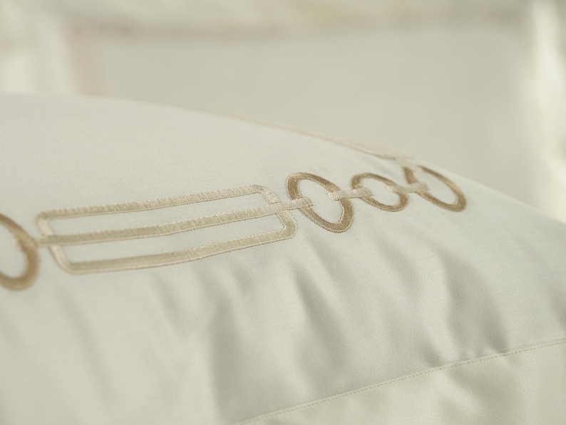 Luxury duvet cover with embroidery. Made in Italy. Elegant embroidered satin duvet cover image 8
