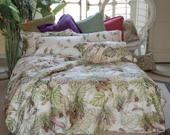 Satin duvet cover set with pillowcases. Designer bedding. Duvet cover with parrots and palms design. Satin quilt. Made in Italy