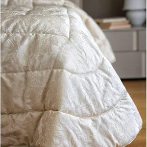 Luxury comforter, king comforter, italian bedding. Jacquard gold comforter. Best anniversary wedding gift, wedding bedding,bridal gift