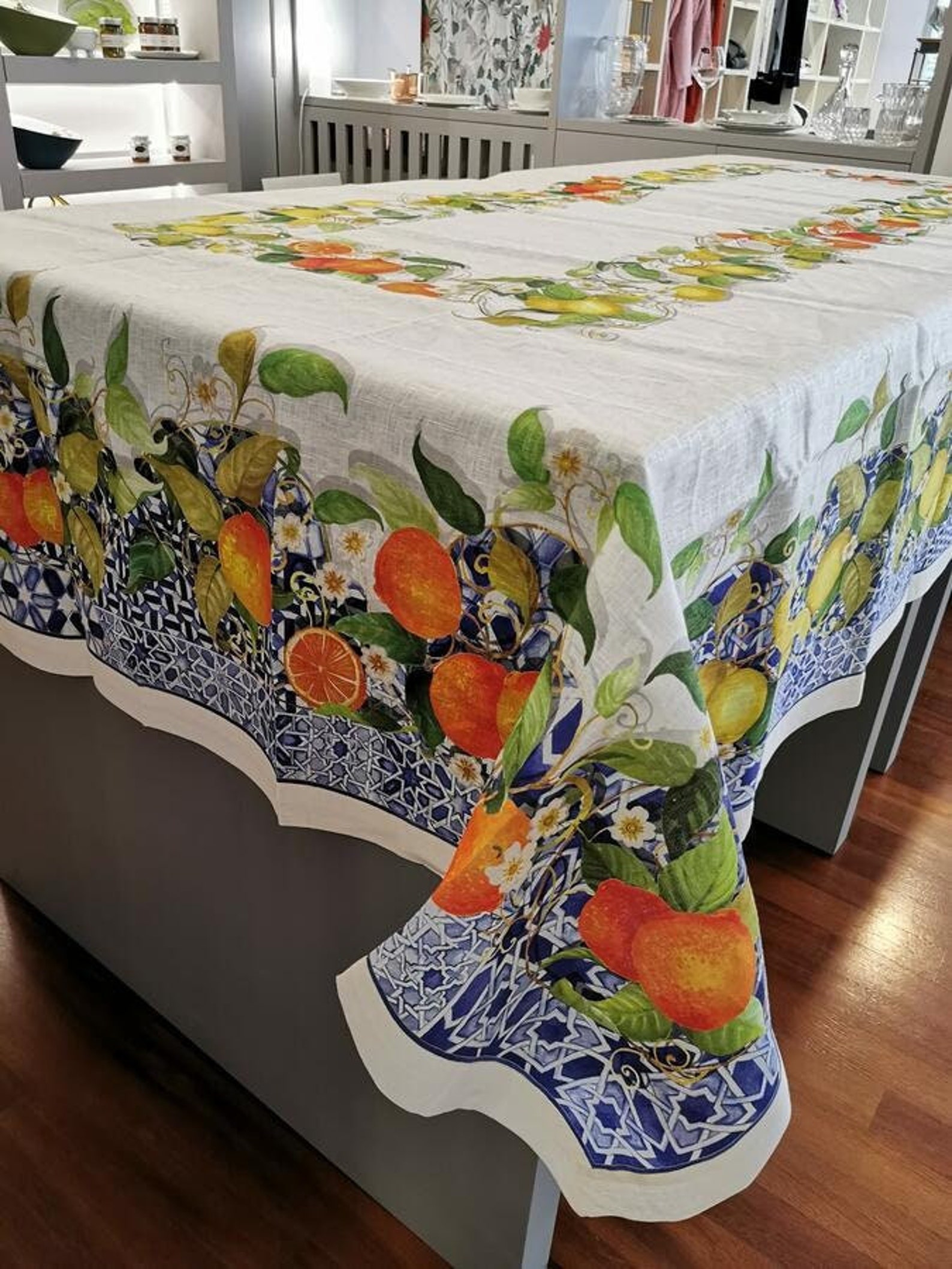 100 Linen Tablecloth. Italian Tablecloth. Lemon Tablecloth. for