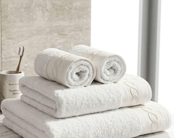Luxury towels set. Embroidered bath towel, 5-pieces. Luxury wedding gift. New home gift. Egyptian 100% cotton 550 GSM. Made in Italy