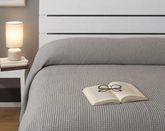 Stone Washed Cotton Waffle Bedspread. Italian handmade. Light bedspread. Trendy design. Custom made. Made in Italy