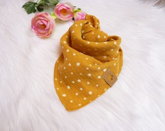 Écharpe pour enfant en mousseline, 45 x 45 cm, jaune moutarde/petites étoiles (également avec nom)