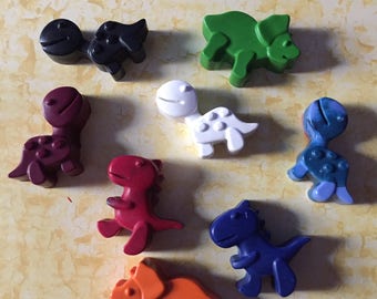 Dinosaur Crayons set of 8