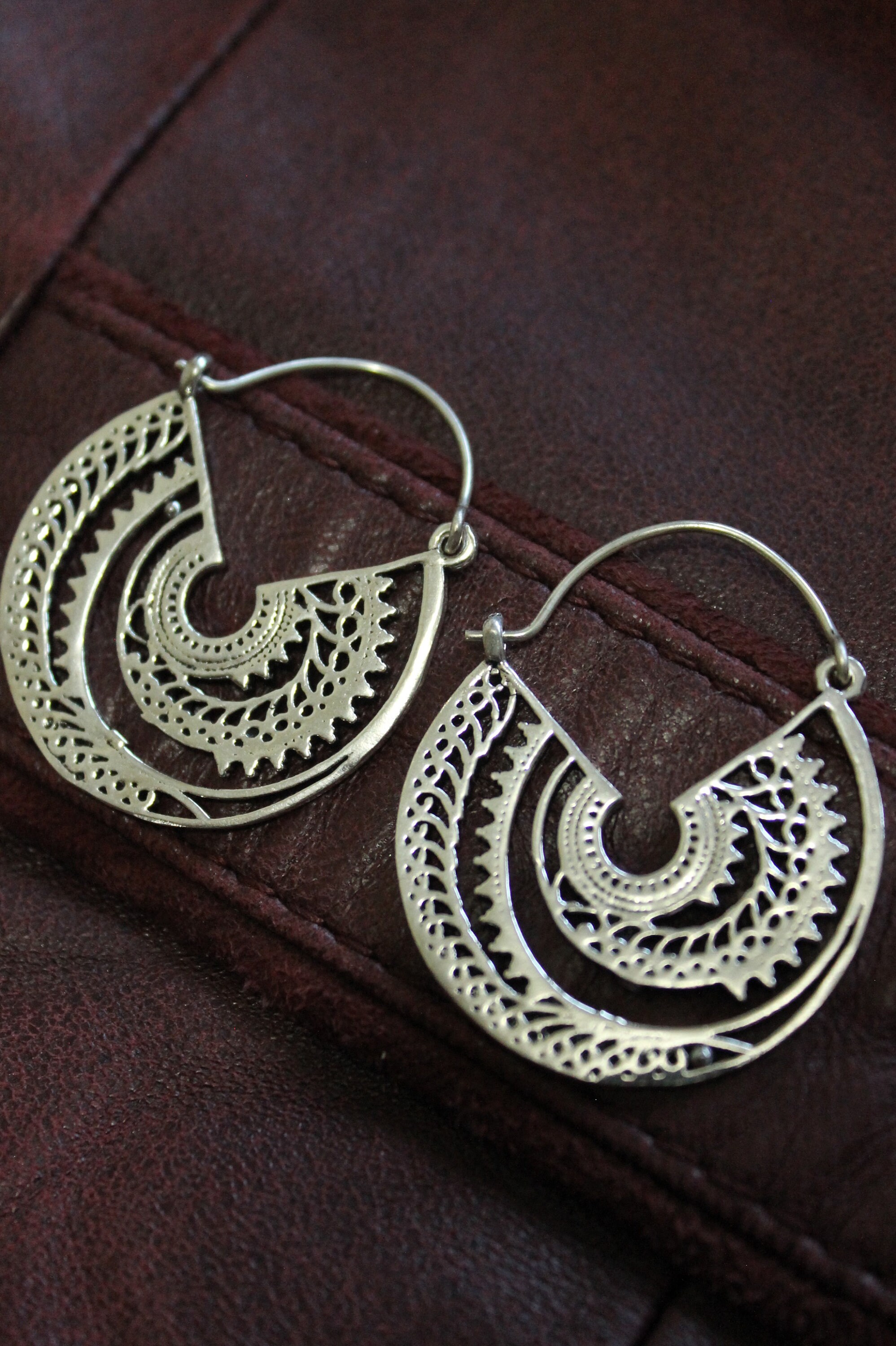 Tribal wooden hoop earrings Outlet