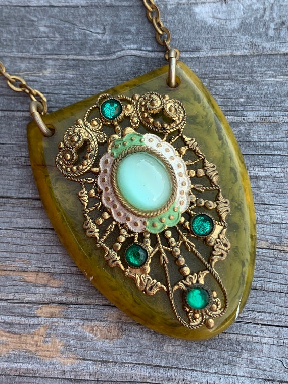 Olive Opal Pendant - Vintage Jewelry - Estate Jewe