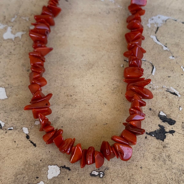 Red Polished Coral Chip Beads Beaded Strand