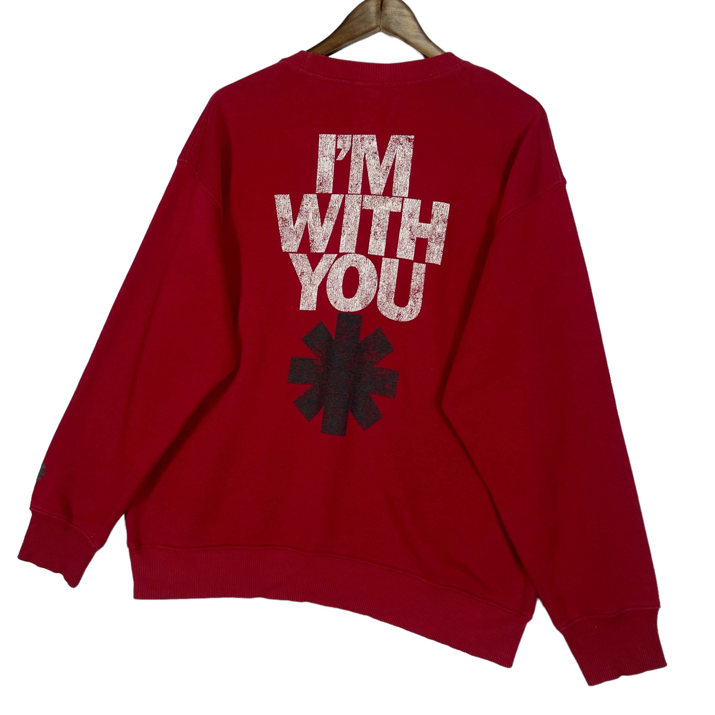 GU - RED HOT CHILI PEPPERS 　Tシャツ　GU ☆RED HOT CHILI PEPPERS x GU☆Tシャツ☆サイズS☆赤☆ - メルカリ