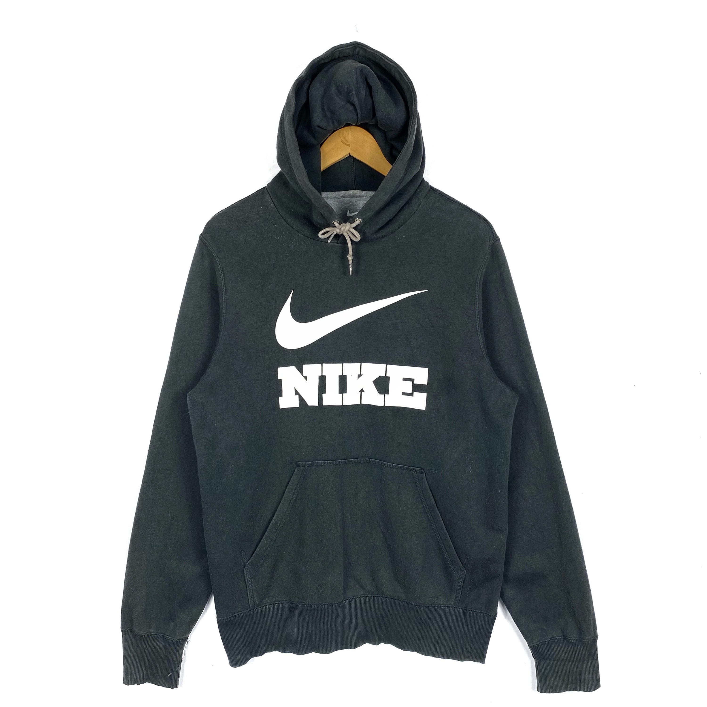 Socialistisch experimenteel ik ga akkoord met Vintage Nike Hoodie Sweater Big Logo Dark Grey Made in - Etsy