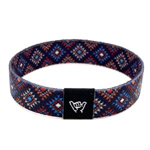 Crossroads Hang Loose bracelet
