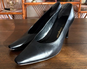 Stephane Kelian Paris // Tacones vintage de cuero negro de Stephane Kelian // Tacones clásicos // Stilettos