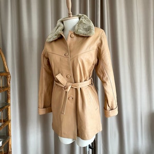 Italian Torino Camel Brown Genuine Leather Belted Long Jacket // coat with Fur Collar