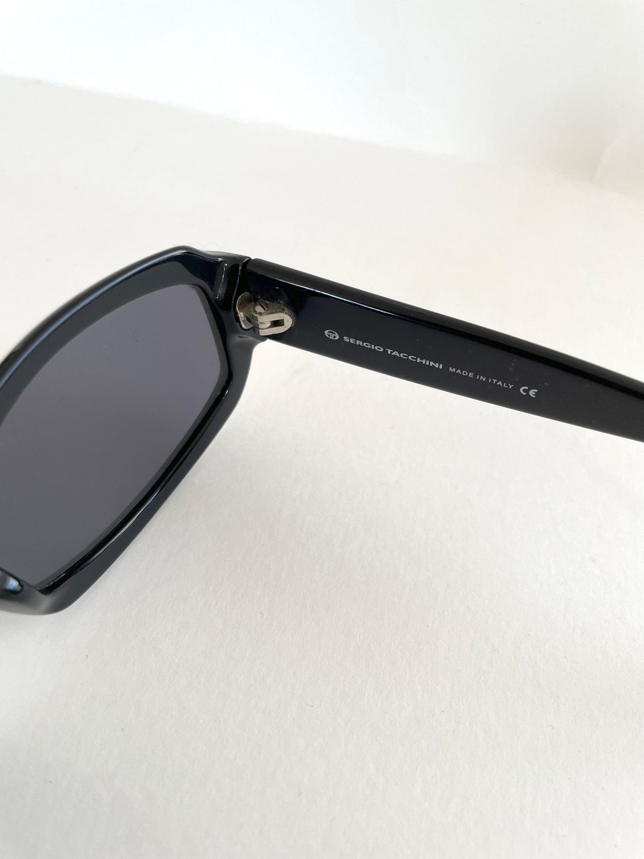 Sergio Tacchini Italian Genuine Vintage Rectangular Black 