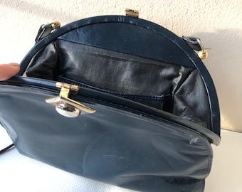 80s Vintage Oval Dark Blue Leather Shoulder Bag