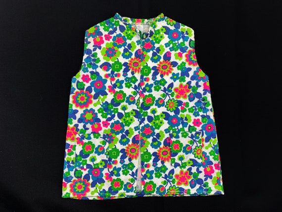 Age 2-3 years vintage 1960’s new unworn Terry towe