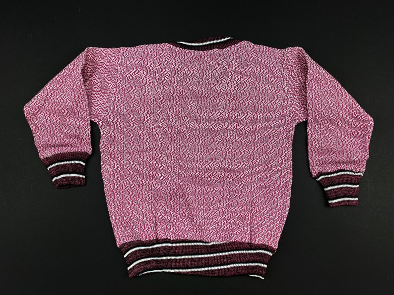 Age 2-3 years vintage 1960\u2019s NEW unworn v neck jumper
