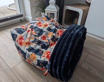 Very Large Warm Cat Sleeping Bag patterned in Cats and Flowers