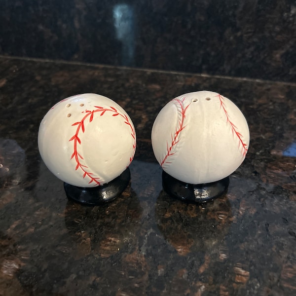Baseball Salt Pepper Shakers Etsy